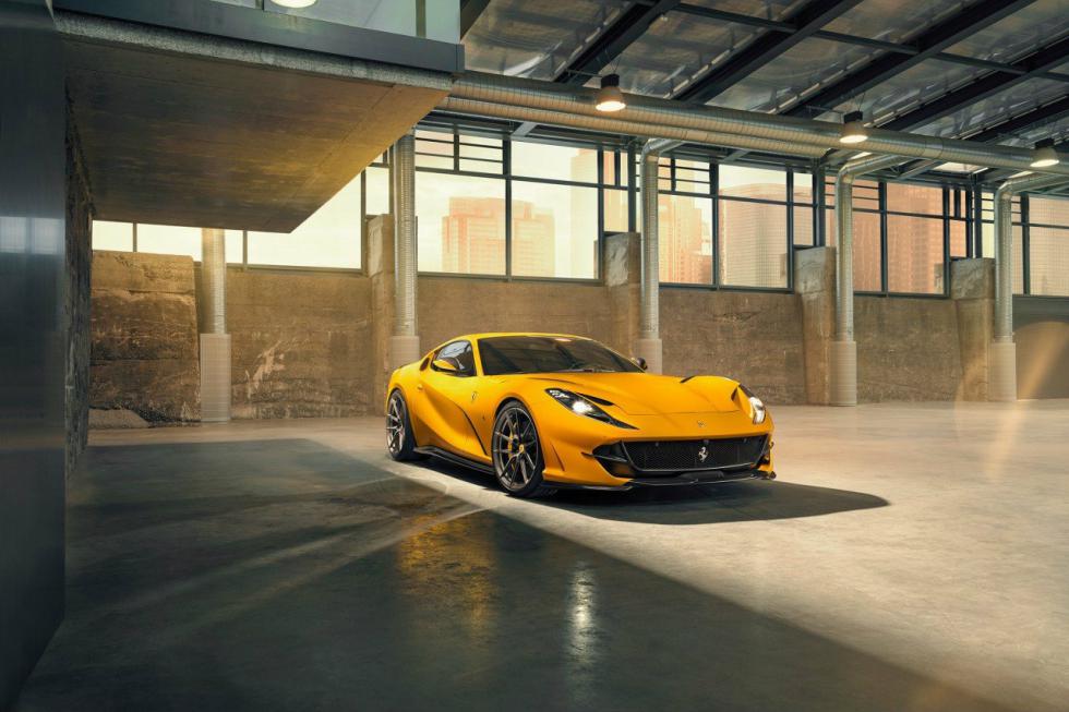 Βλέπετε τη ferrari 812 Superfast της Novitec.